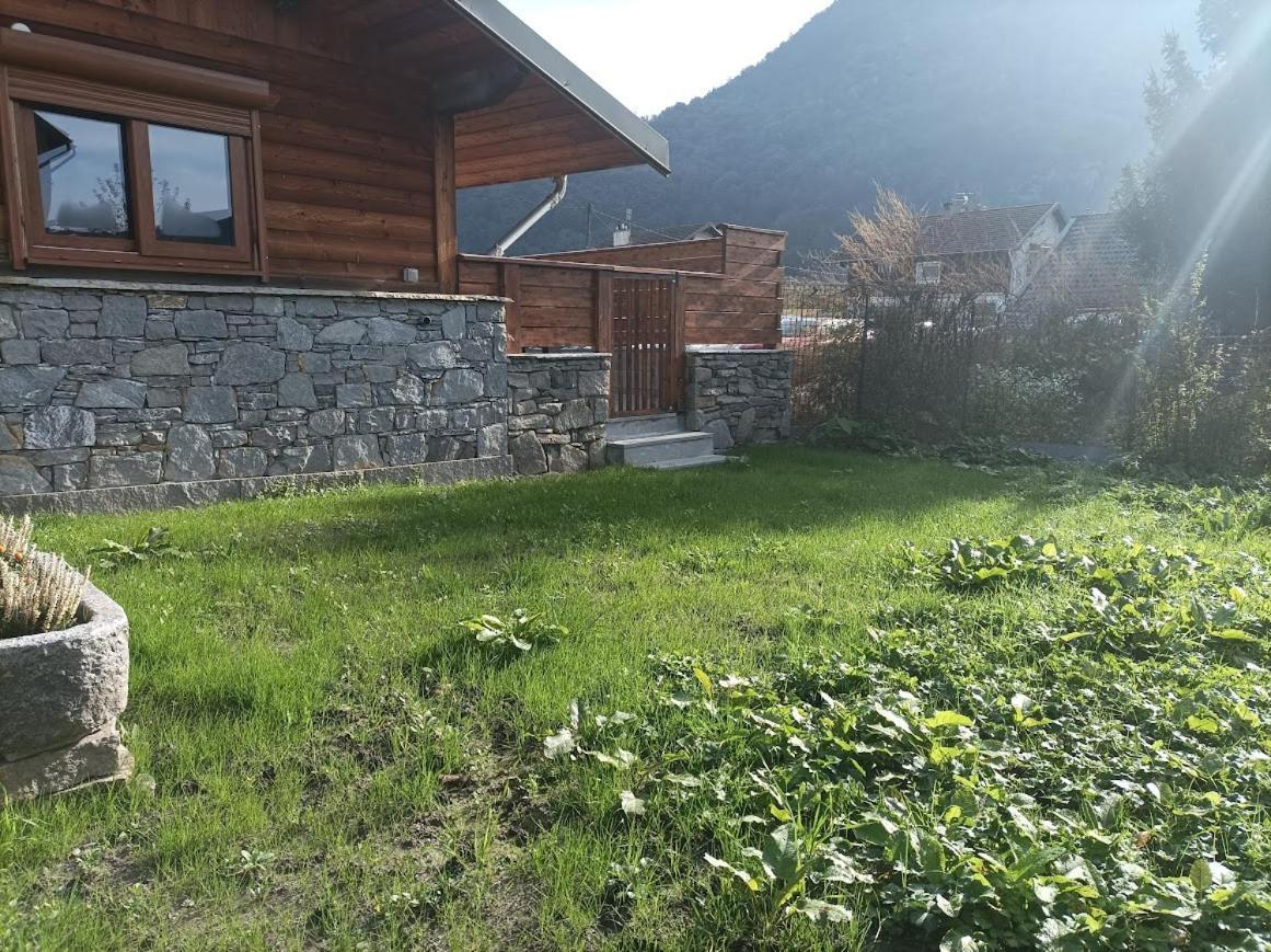 Joli Appart Terrasse Et Jardinet Альбервиль Экстерьер фото